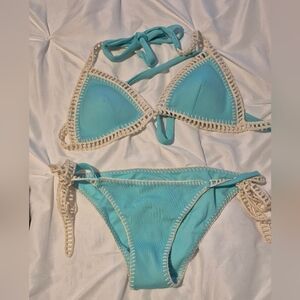 Victoria's Secret turquoise bikini set with crochet detailing. sz. S/P